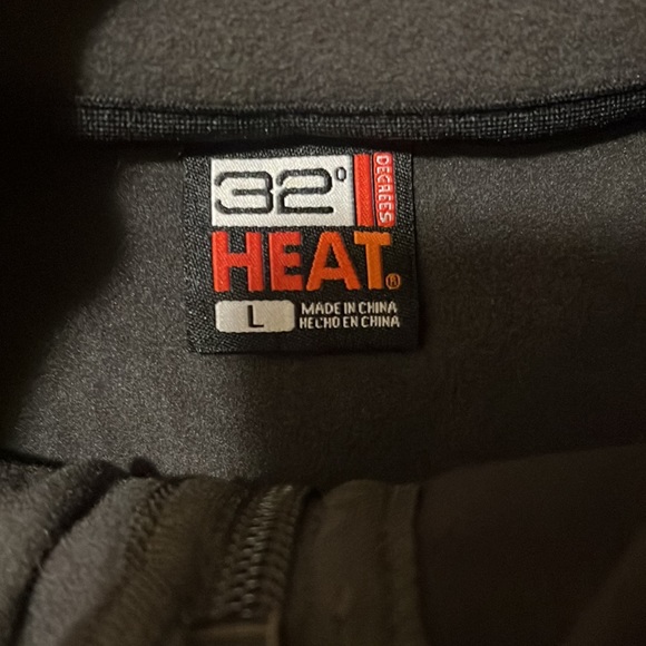 NWT 32 Degrees Heat Men's 1/4 Zip Long Sleeve Pullover - Picture 3 of 4